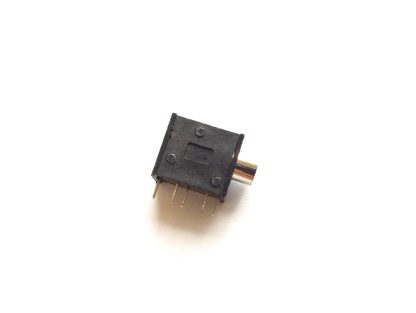 PJ-325 3.5mm Headphone Jack - Image 2