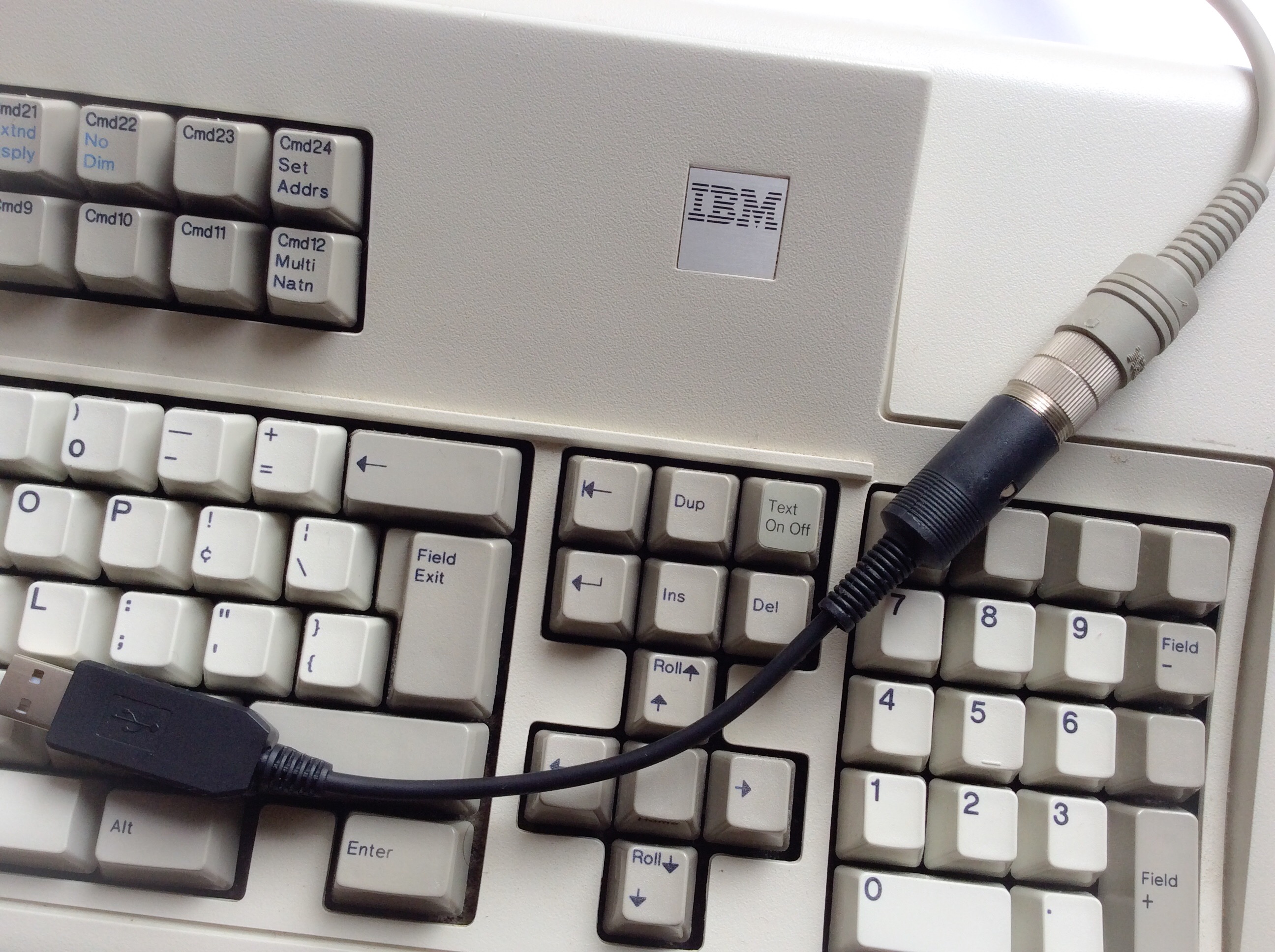 tinkerBOY IBM Terminal Keyboard (240 Degree, 5pin DIN) to USB